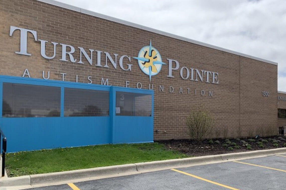 Nonprofit Plans Reception at Chicago Auto Show